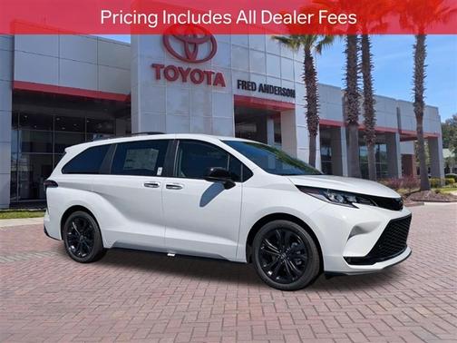Ice Cap 2026 Toyota Sienna XSE 7 Passenger