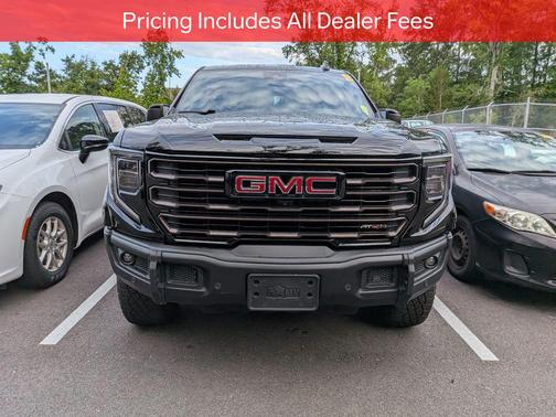Onyx Black 2025 GMC Sierra 1500 AT4X