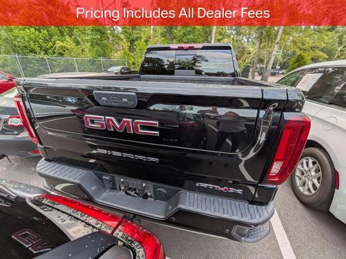 Onyx Black 2025 GMC Sierra 1500 AT4X