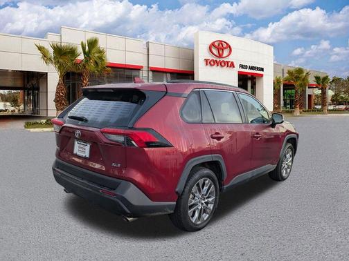 Ruby Flare Pearl 2019 Toyota RAV4 XLE Premium