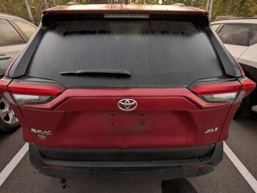 Ruby Flare Pearl 2019 Toyota RAV4 XLE Premium