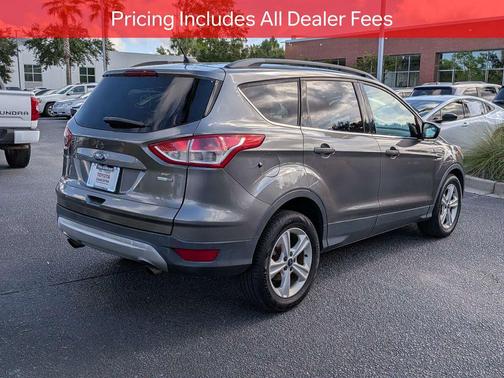 Sterling Gray Metallic 2014 Ford Escape SE