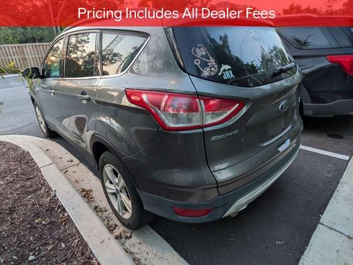 Sterling Gray Metallic 2014 Ford Escape SE