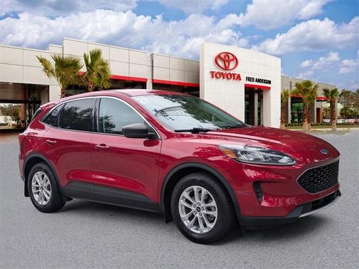 2022 Ford Escape SE