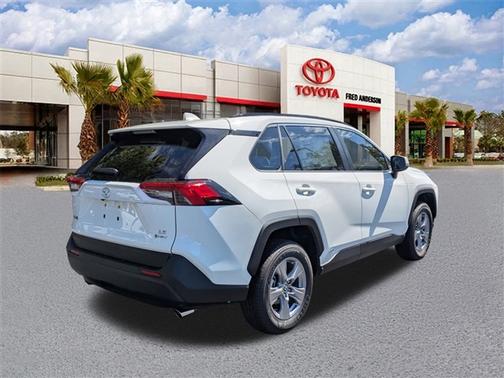 2025 Toyota RAV4 Hybrid SE