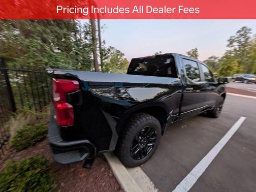 Black 2022 Chevrolet Silverado 1500 Custom