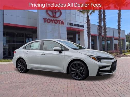 Wind Chill Pearl 2026 Toyota Corolla SE