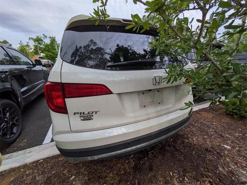 2016 Honda Pilot Elite