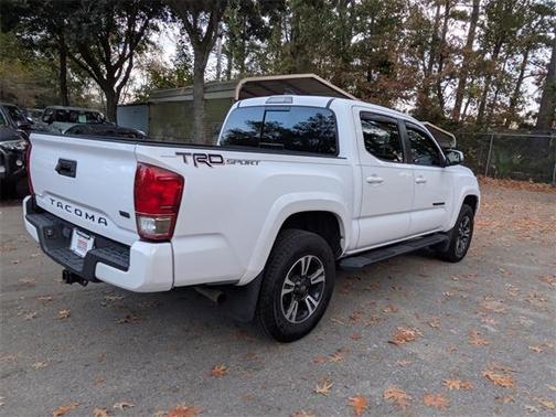 Super White 2017 Toyota Tacoma TRD Sport