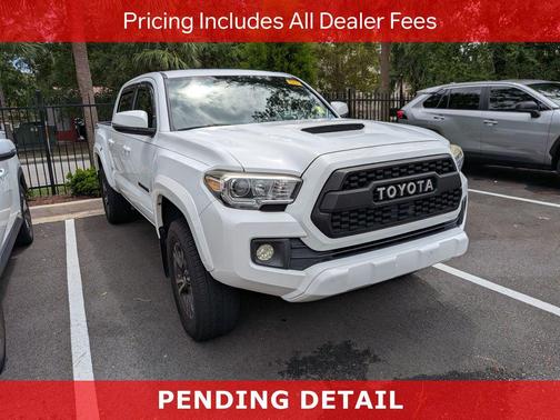 Super White 2017 Toyota Tacoma TRD Sport