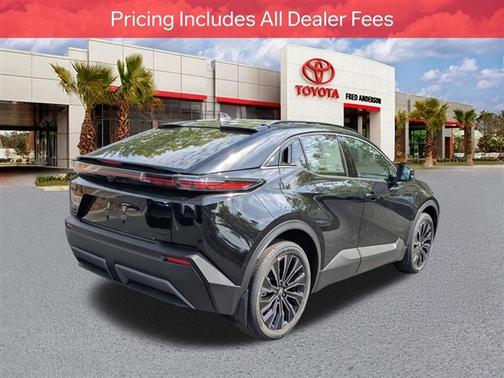 Midnight Black Metallic 2026 Toyota C-HR XSE