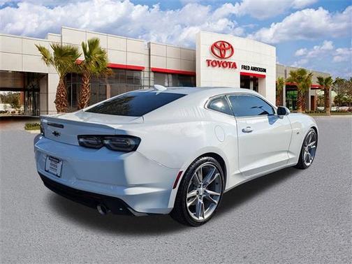2023 Chevrolet Camaro 2LT