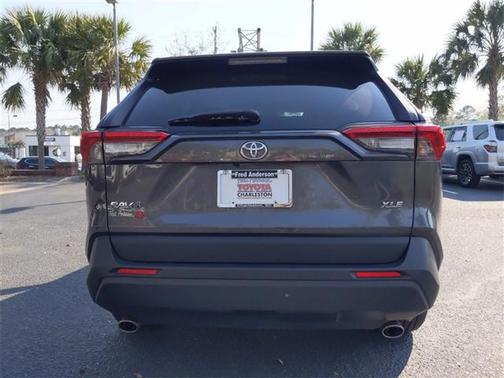 Magnetic Gray Metallic 2020 Toyota RAV4 XLE