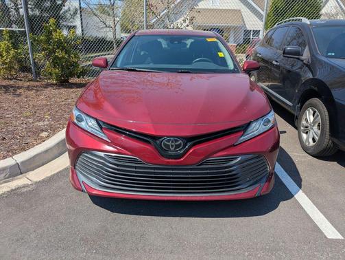 Ruby Flare Pearl 2019 Toyota Camry XLE