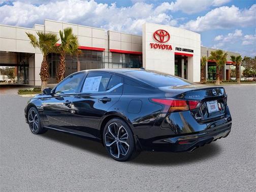 2024 Nissan Altima SR FWD