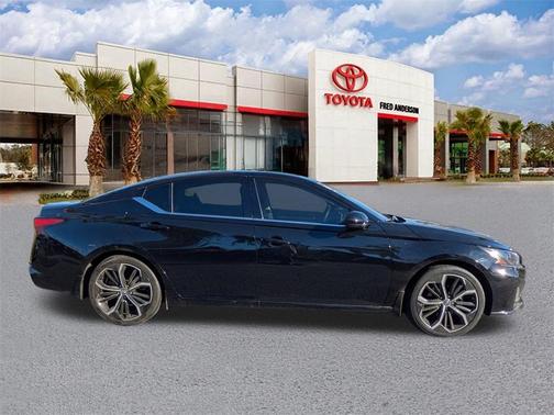 2024 Nissan Altima SR FWD