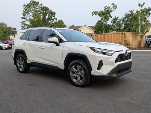 2024 Toyota RAV4 Hybrid XLE