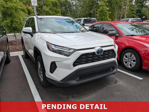 2024 Toyota RAV4 Hybrid XLE