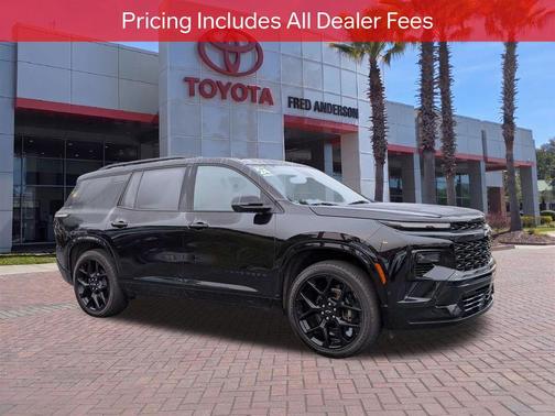 Mosaic Black Metallic 2024 Chevrolet Traverse RS
