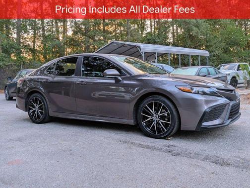 Predawn Gray Mica 2024 Toyota Camry SE