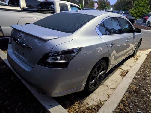 2014 Nissan Maxima SV