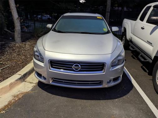 2014 Nissan Maxima SV