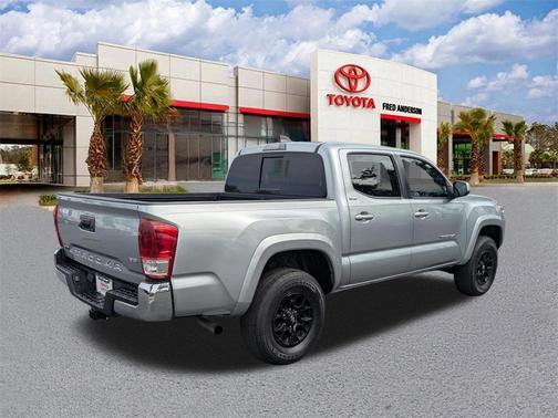 2022 Toyota Tacoma SR5