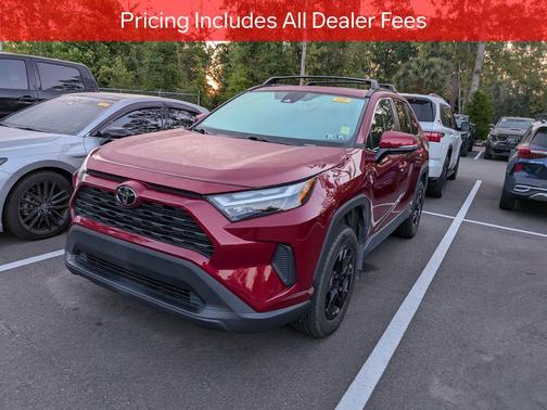 Pearl 2024 Toyota RAV4 XLE