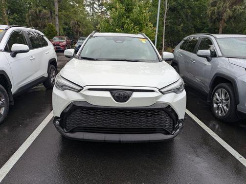 Wind Chill Pearl 2024 Toyota Corolla Hybrid SE