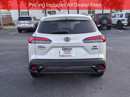Wind Chill Pearl 2024 Toyota Corolla Hybrid SE