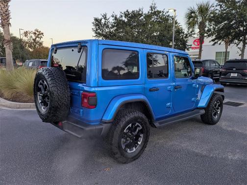 2024 Jeep Wrangler 4-Door Sahara 4x4