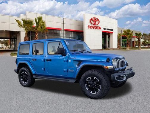 2024 Jeep Wrangler 4-Door Sahara 4x4