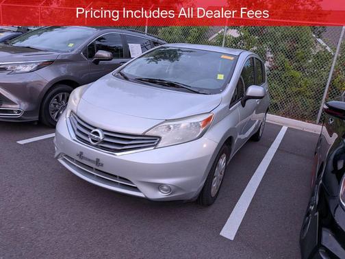 Brilliant Silver Metallic 2014 Nissan Versa Note S