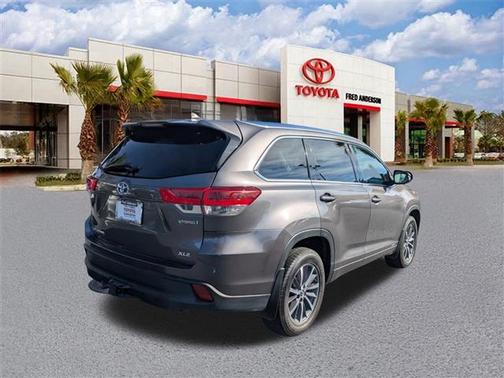 2018 Toyota Highlander Hybrid XLE