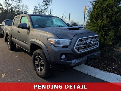 2016 Toyota Tacoma TRD Sport