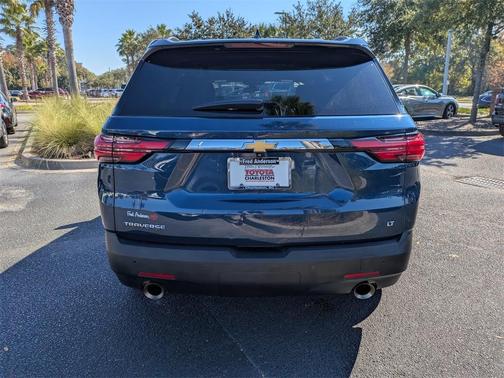 2022 Chevrolet Traverse LT Leather
