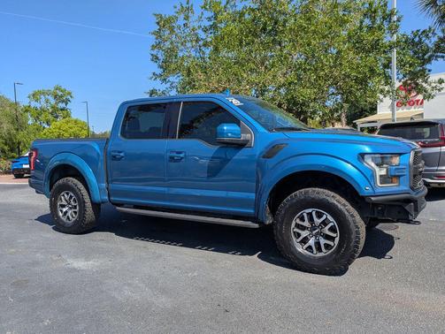 2020 Ford F-150 Raptor