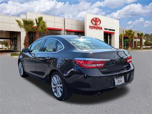 2014 Buick Verano Leather Group