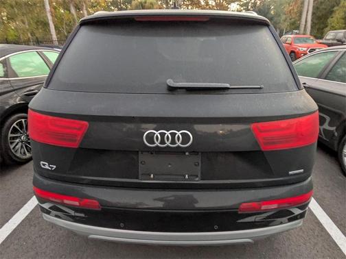 2018 Audi Q7 2.0T Premium Plus