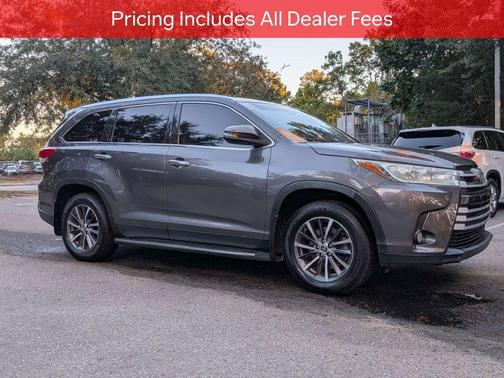 Predawn Gray Mica 2019 Toyota Highlander XLE