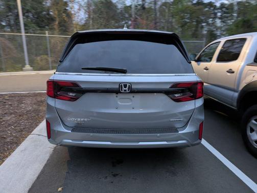 2025 Honda Odyssey Touring