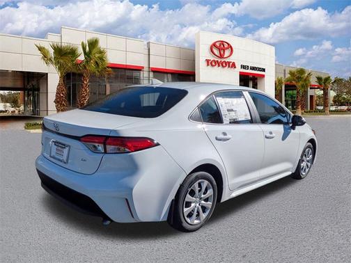 2026 Toyota Corolla LE