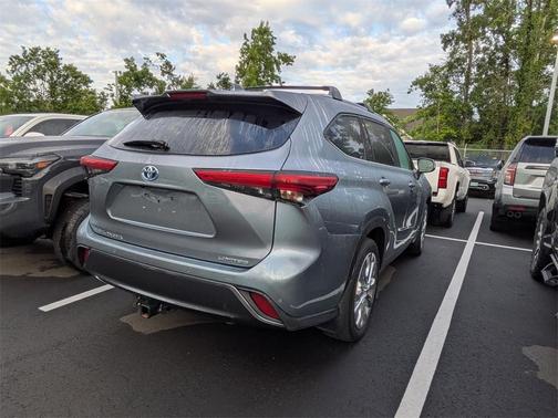2021 Toyota Highlander Hybrid Limited