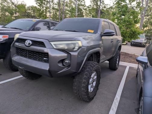 Magnetic Gray Metallic 2015 Toyota 4Runner SR5 Premium