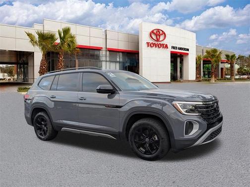 2024 Volkswagen Atlas 2.0T SE w/Technology 4MOTION