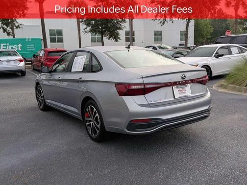 Platinum Gray 2025 Volkswagen Jetta 1.5T Sport