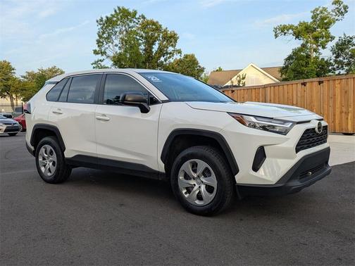 2023 Toyota RAV4 LE
