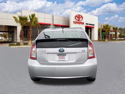 2013 Toyota Prius Two