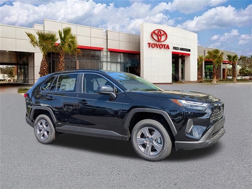 2025 Toyota RAV4 Hybrid LE
