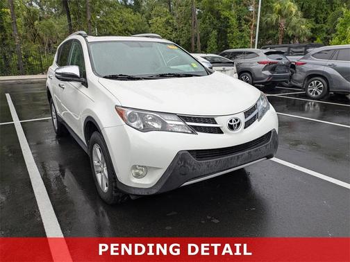 2013 Toyota RAV4 XLE